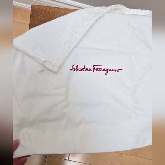 Ferragamo Handbag - Picture 17 of 17